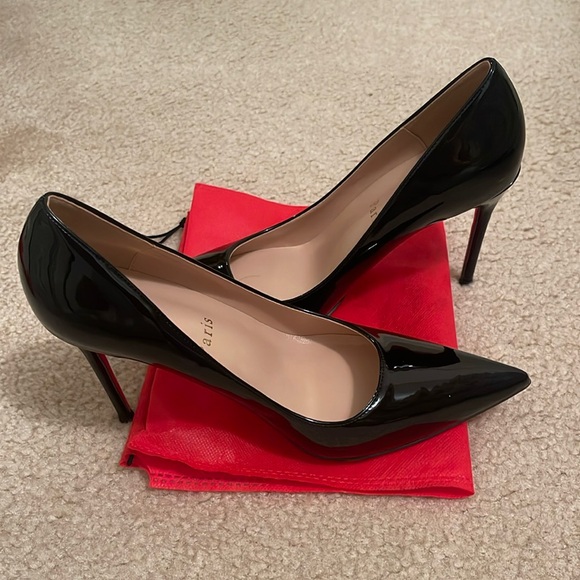 Shoes - Brand new never worn